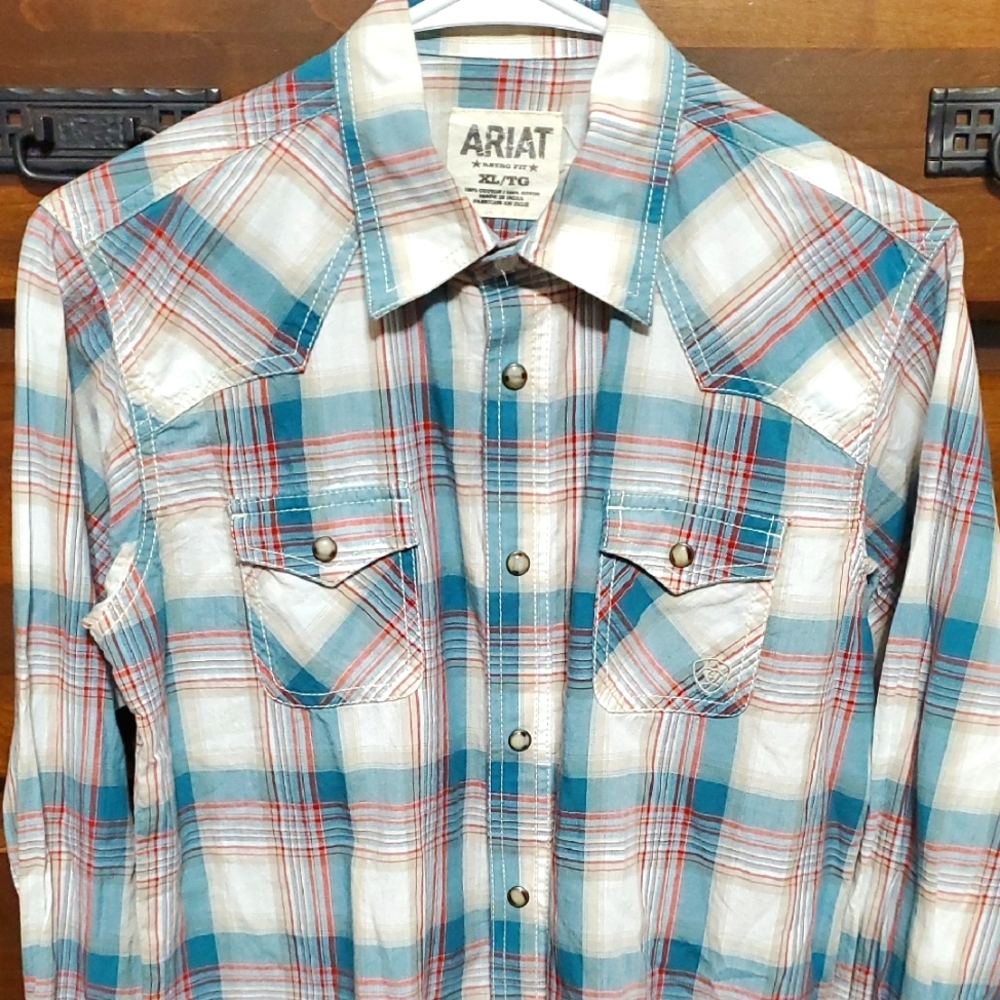Ariat Retro Fit Western Cowboy Button Down Shirt